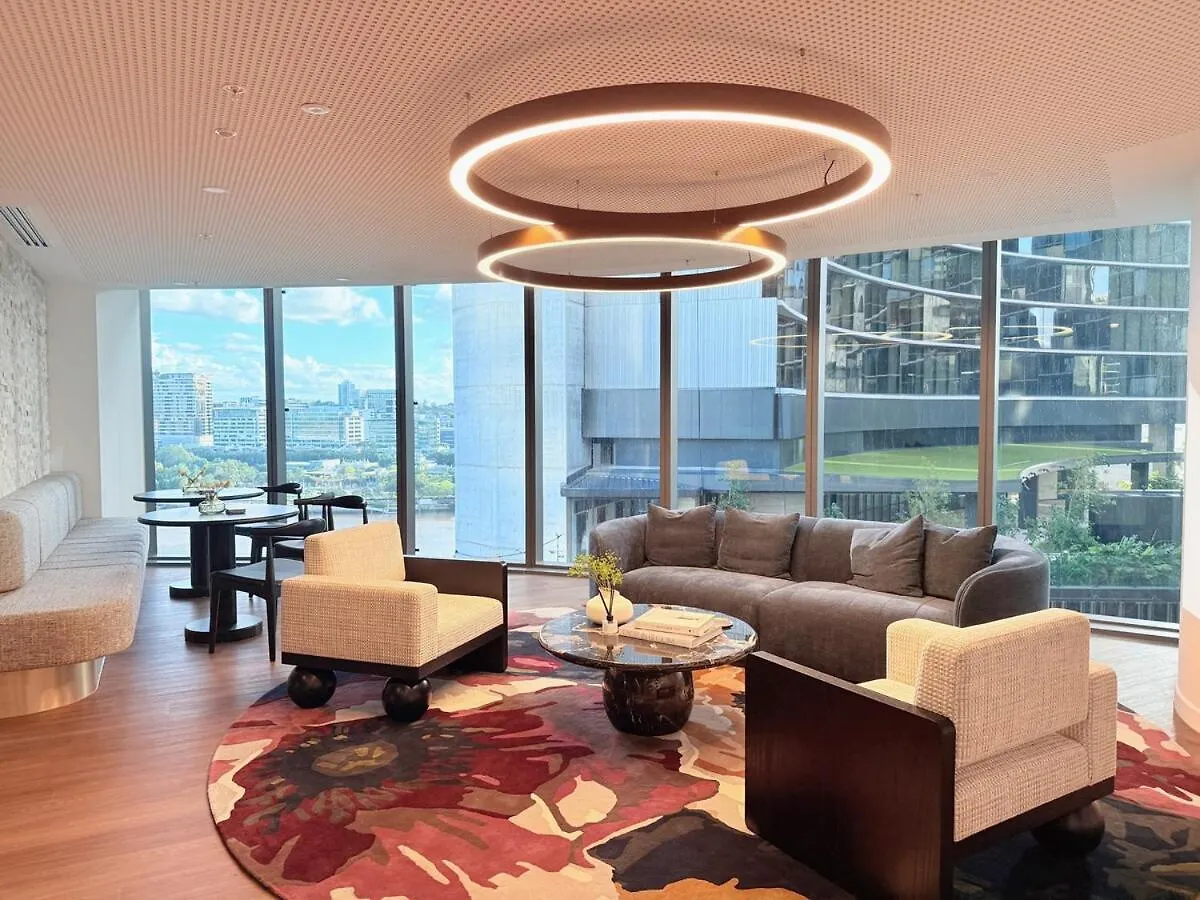 Stylish Riverfront 2Bed Apt With Pool At Queens Wharf Brisbane